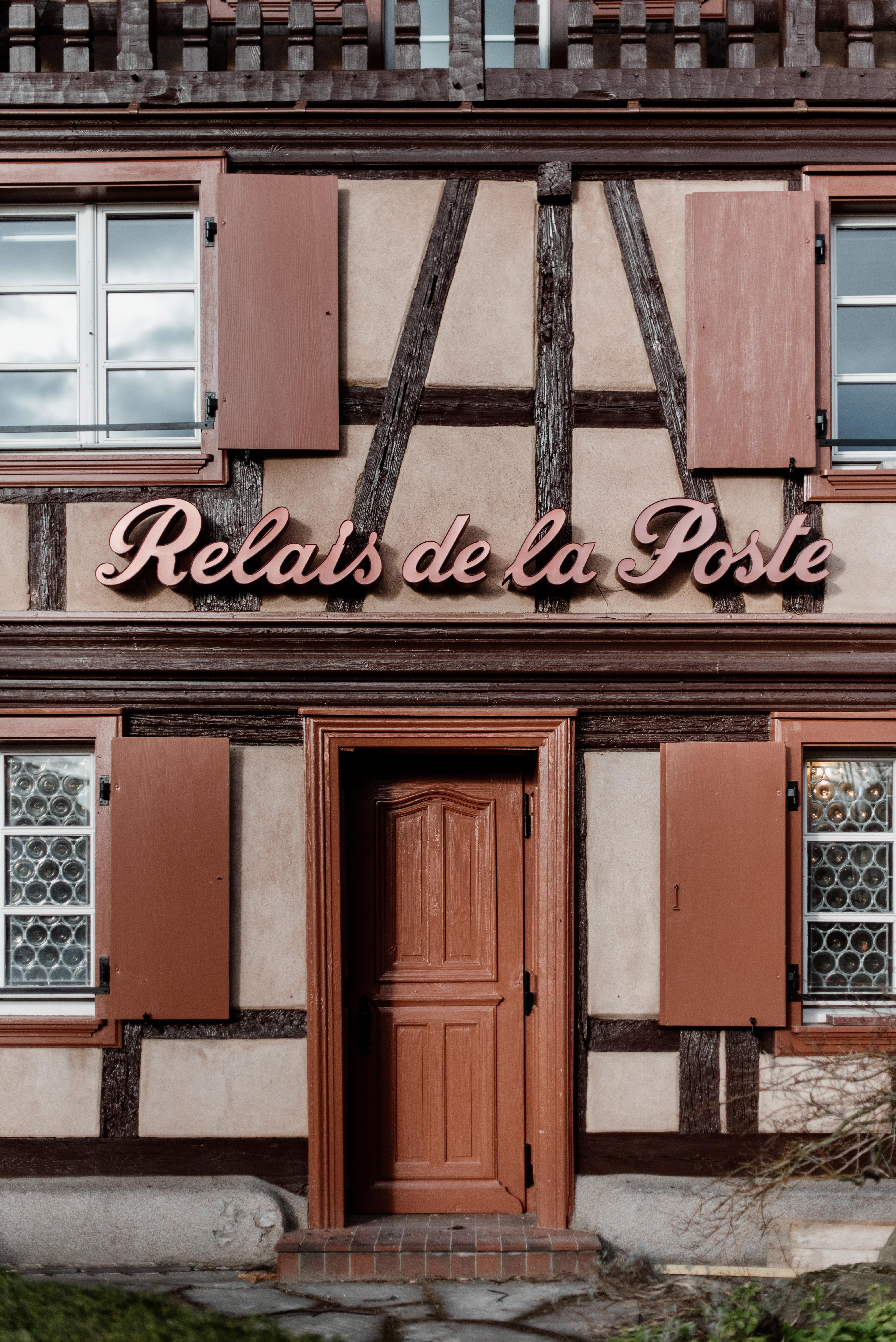 Hotel Restaurant Relais De La Poste - Strasbourg Nord 3*